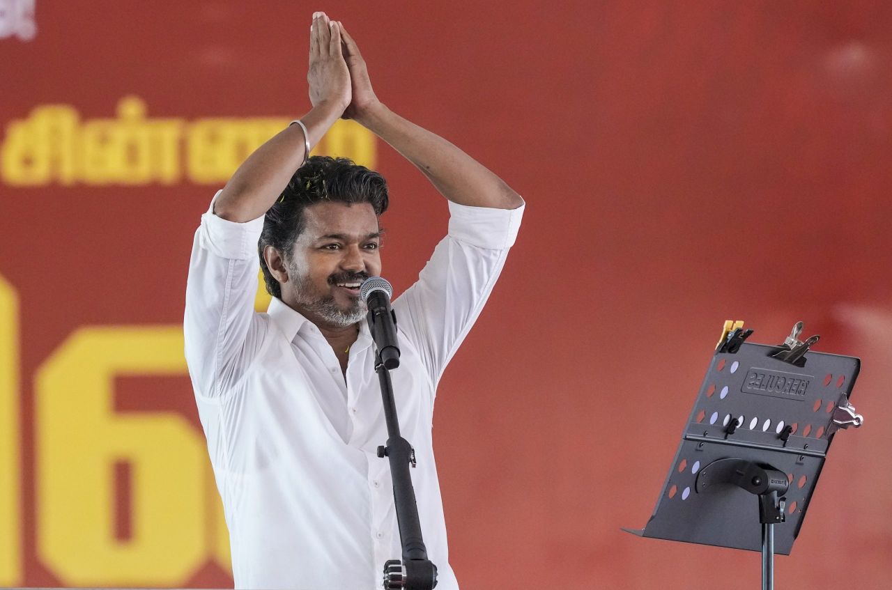 Filmee theri Vijay Tamil Nadu ge Chief Minister kamuge huvaa kurahvvaifi 