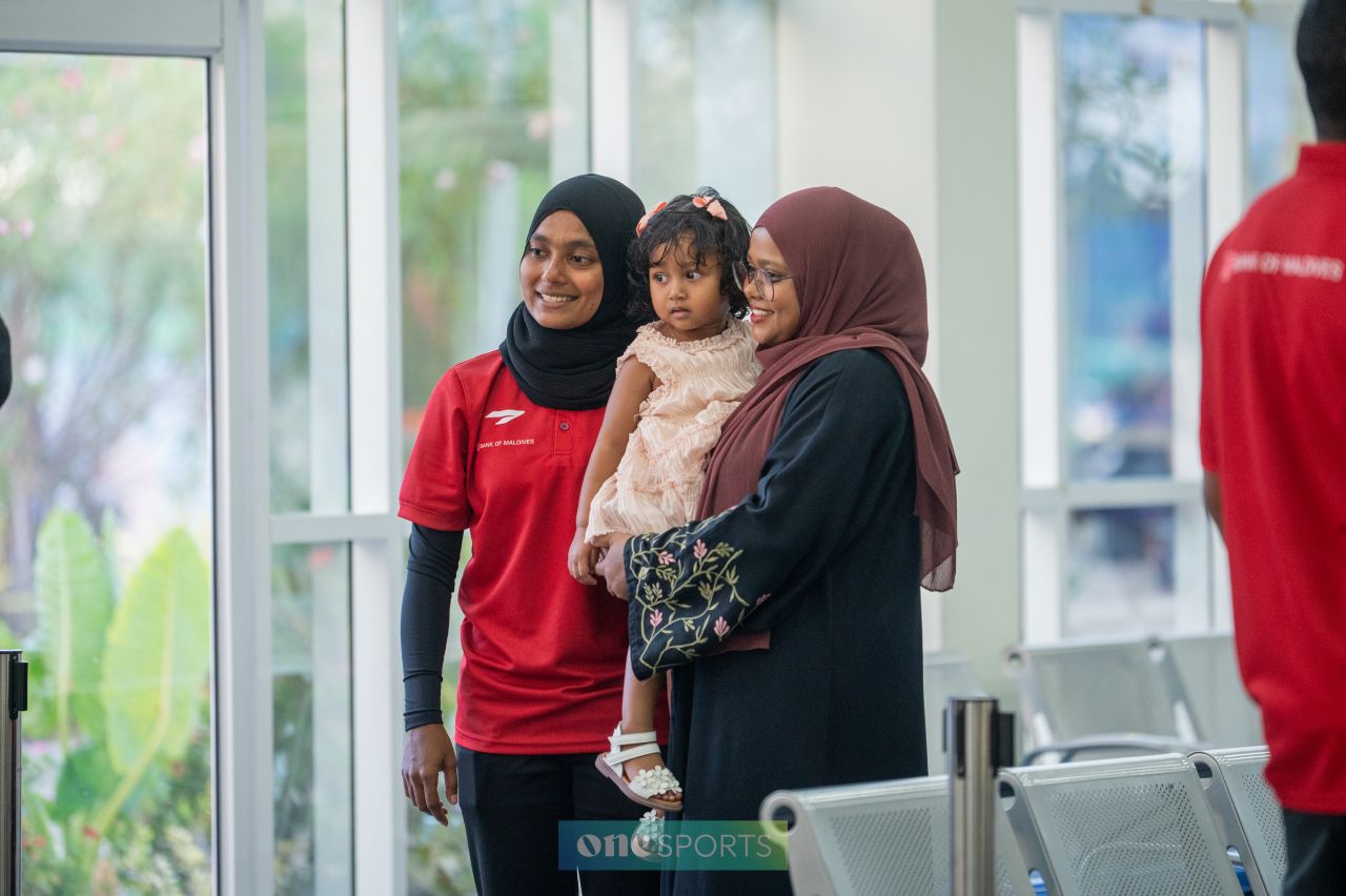 ގައުމީ އަންހެން ޓީމު އިންޑިއާއަށް