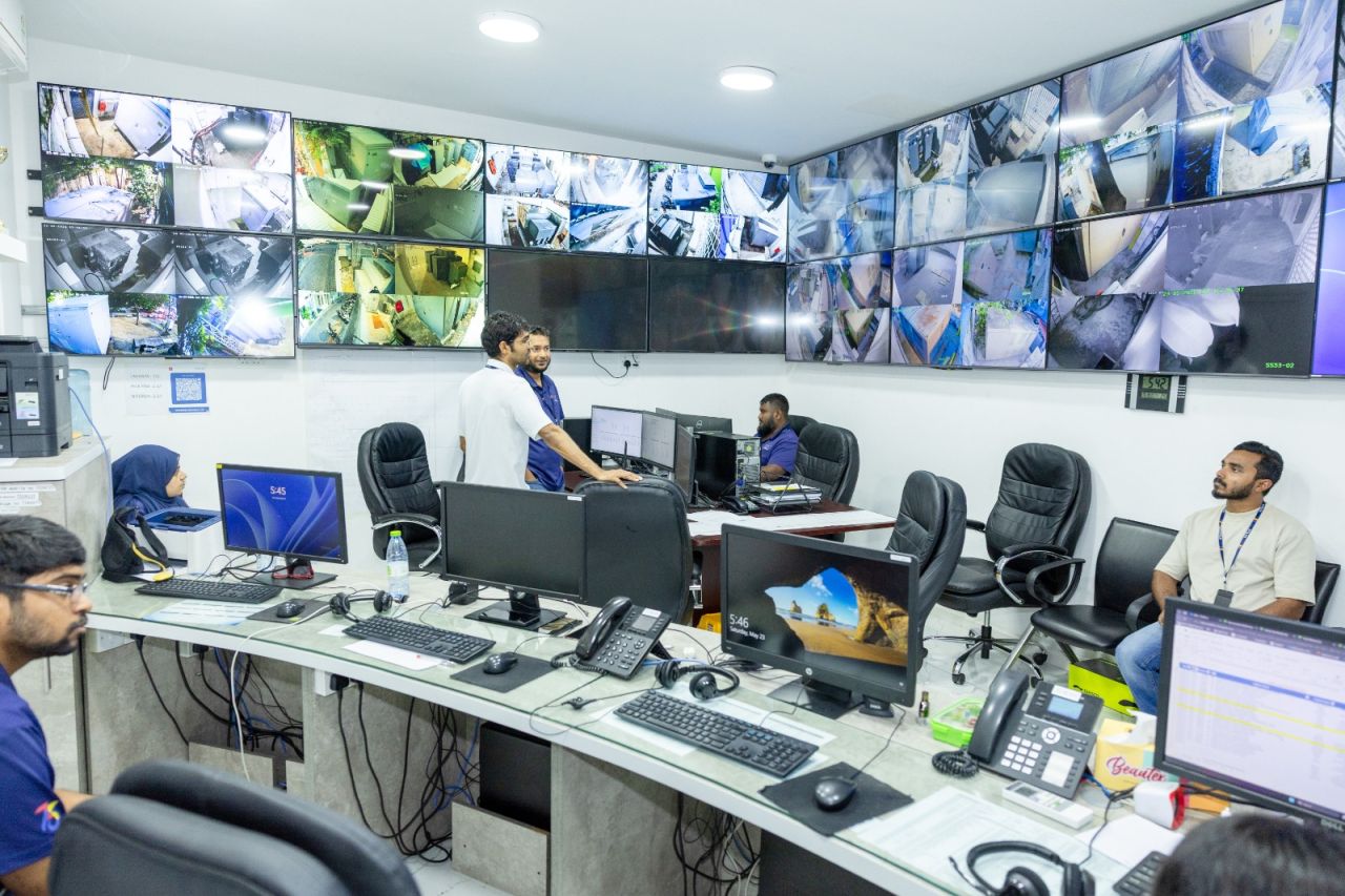3 gadi iru fahun Male' adhi Hulhumale' ah karantu dheefi