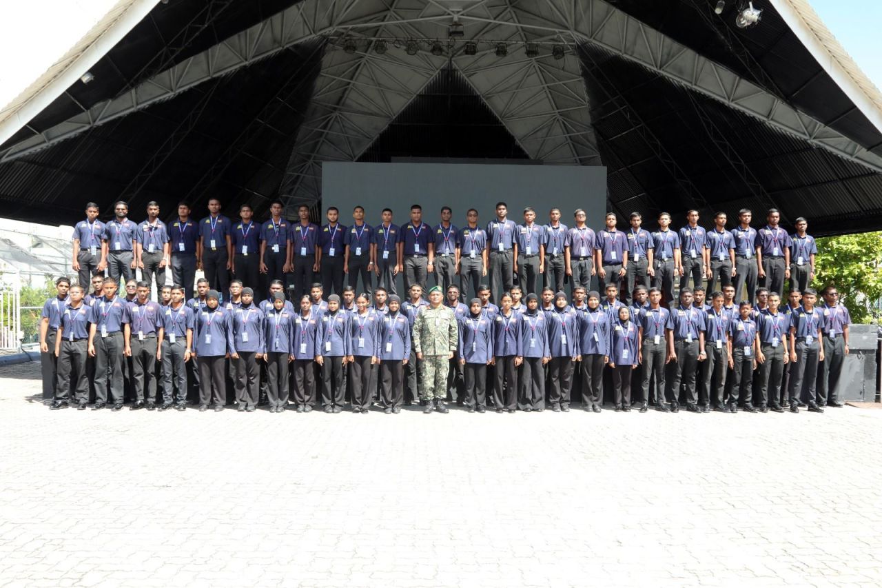 Vathanee hidhumathuge dhevana batch ge 77 baiverin thamreenah Kihaadhoo ah ah furaifi 