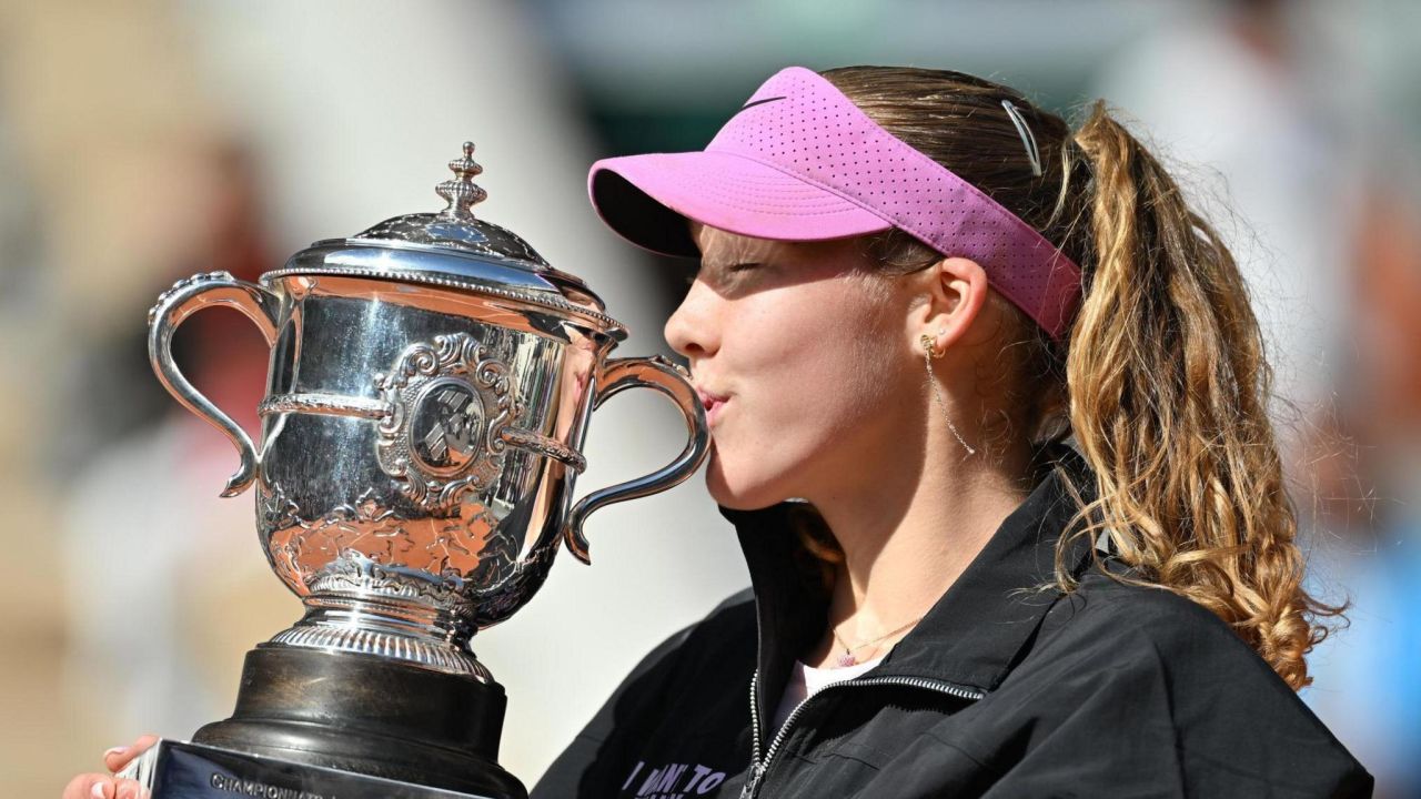 French Open anhen champion kan 19 aharuge Andreeva ah 