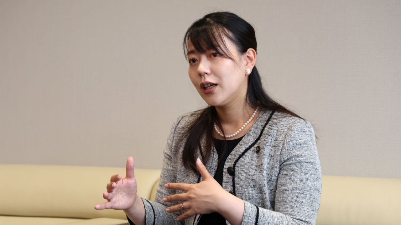 Japan ge thaareekhee fiyavalheh: Mayor viheumuge chuttee nangavanee