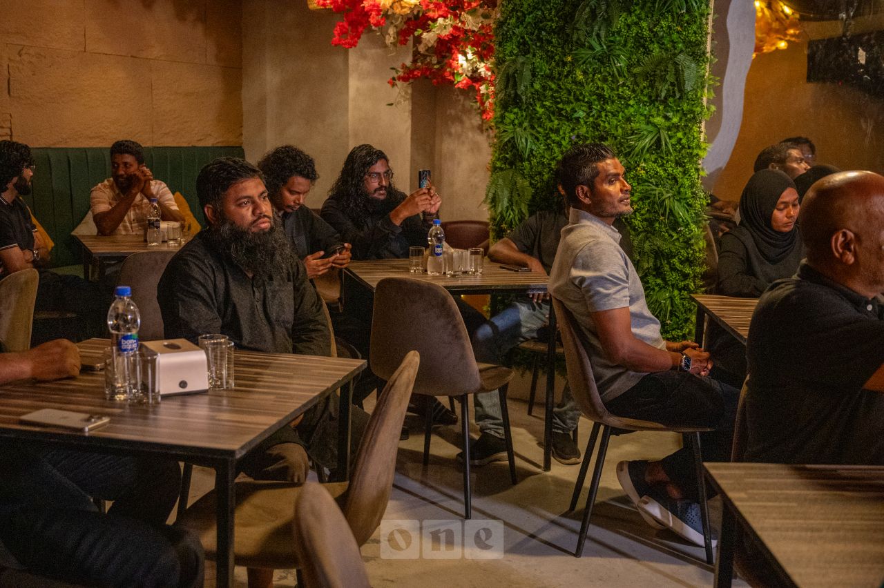 ވަން ފޮޓޯ: ވޯލްޑް ކަޕްގެ އެންމެ ތަފުސީލު މައުލޫމާތާއެކު 