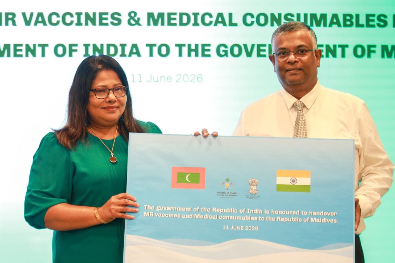 India in Raajje ah 20,000 dose ge measles vaccine hadhiyaa kohfi