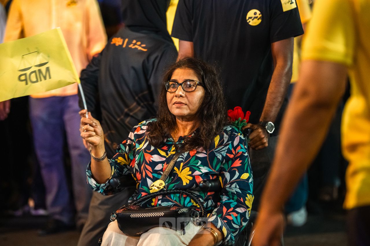 ވަން ފޮޓޯ: ނަޝީދުގެ ކެމްޕެއިން ނިންމާލުމުގެ ހަރަކާތް 