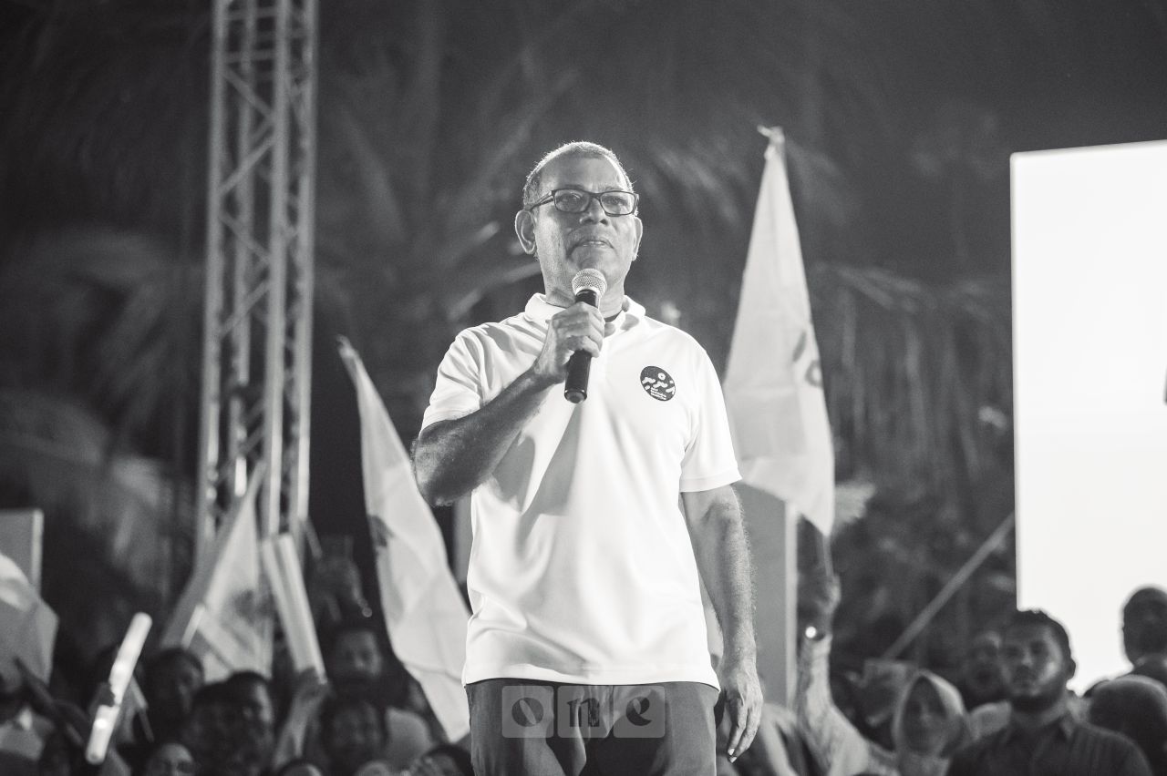 ވަން ފޮޓޯ: ނަޝީދުގެ ކެމްޕެއިން ނިންމާލުމުގެ ހަރަކާތް 