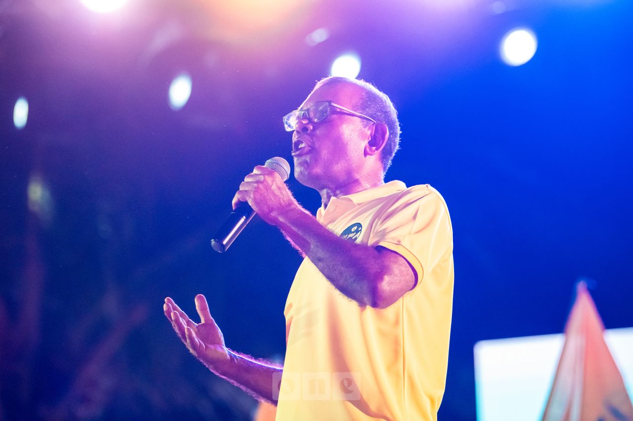 ވަން ފޮޓޯ: ނަޝީދުގެ ކެމްޕެއިން ނިންމާލުމުގެ ހަރަކާތް 