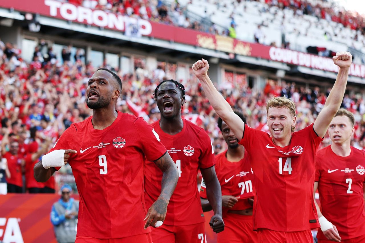 Bosnia athun evvaruve, Canada inn World Cup ge furathama point hoadhaifi 