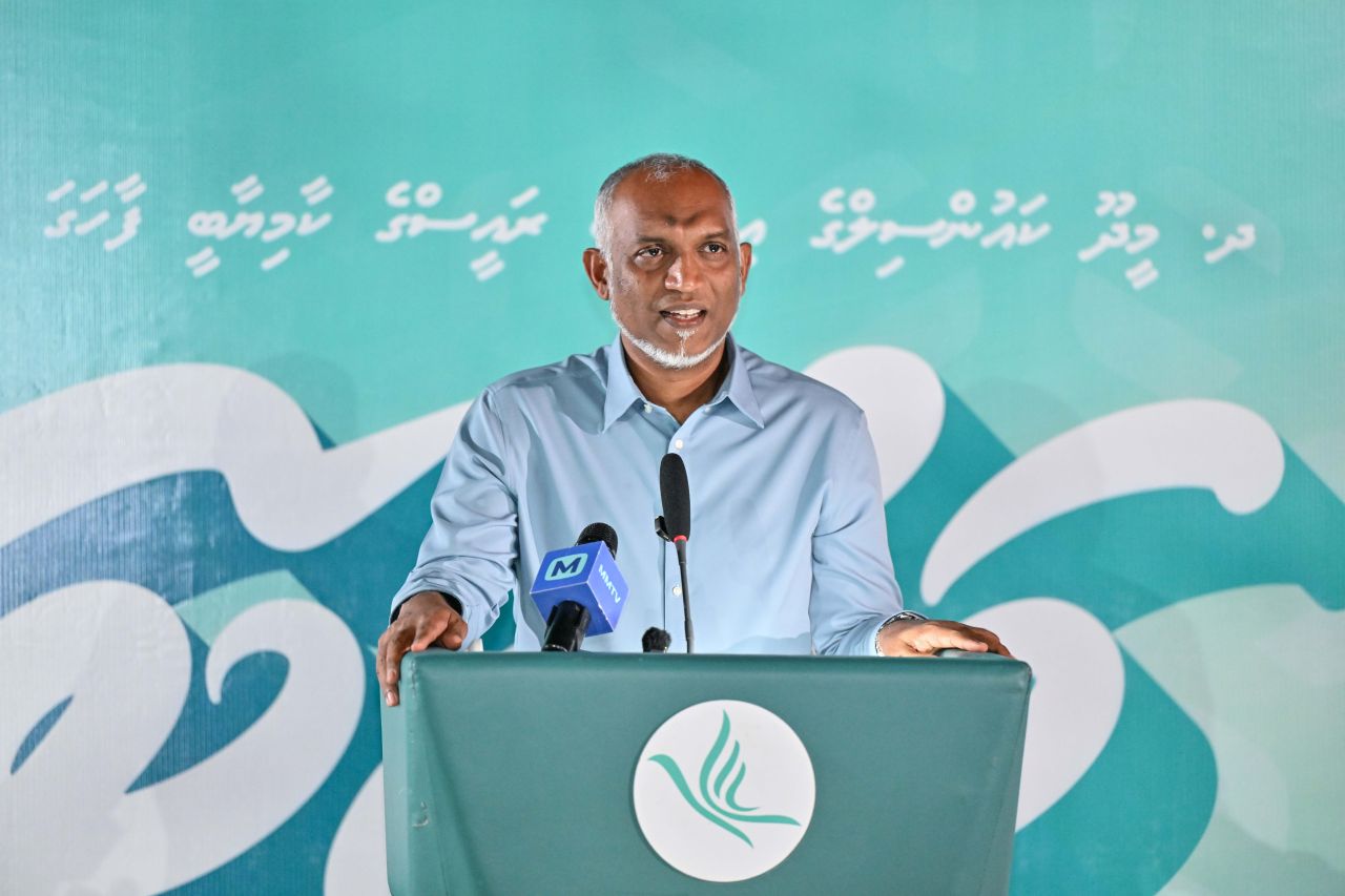 Kureege hurihaa Raeesun nagaafaivaa dharanitha dhakkaifin: Raees