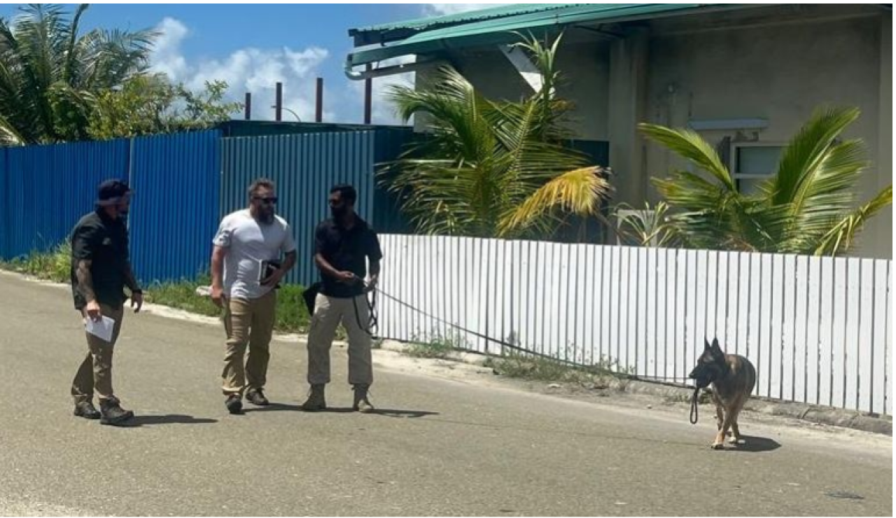 Faara kuththaa beynun kuran Americage haassa thmareenuthakeh dhivehi fuluhunnah dheefi