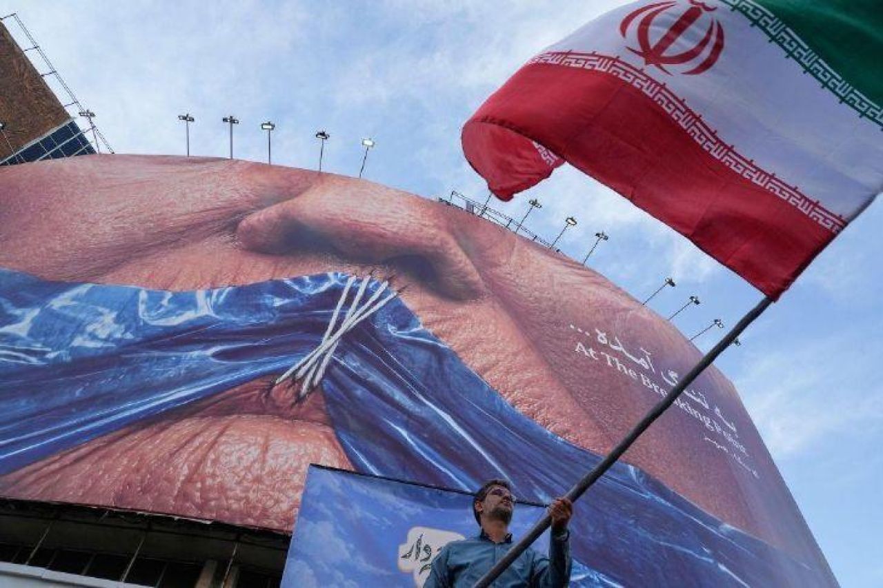 America aai Iran ge nuclear onigandu faaskoffi: uranium ge baaru dhahkuraanee Iran gai