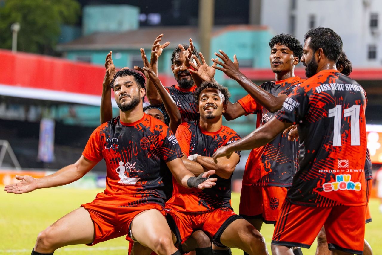 Biss Buraai Dhihdhoo premier league ah, TC premier league gai hifahattaalaifi 