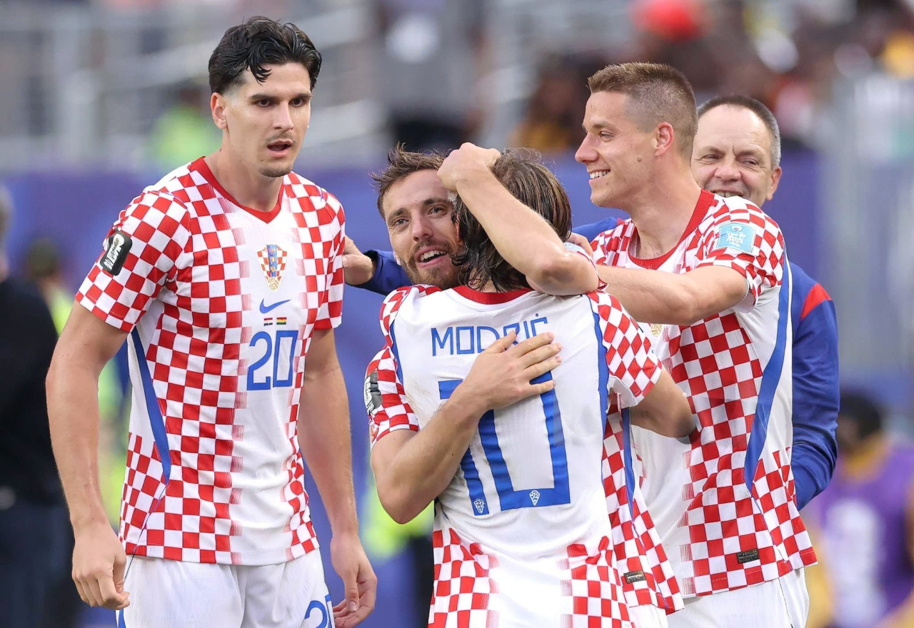 Croatia 2 vanaigai aneh burah, 16 aharahfahu Ghana ves kuriyah 