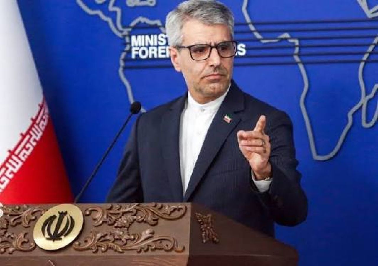 America aai Iran aa dhemedhu vefaivaa ehbasvun thanfeezukuran fashaifi