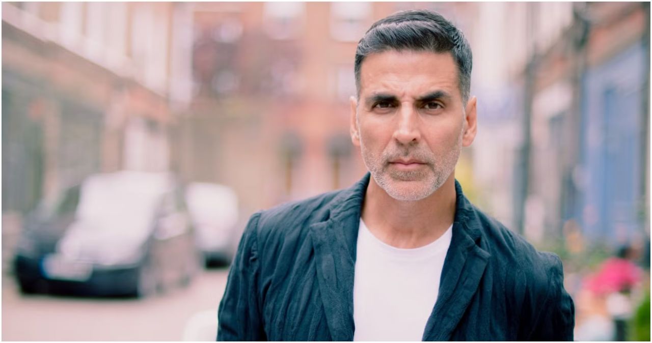 Career ge kaamiyaabee gulhifaivanee amilla ihusaasthakaa kamah Akshay bunefi