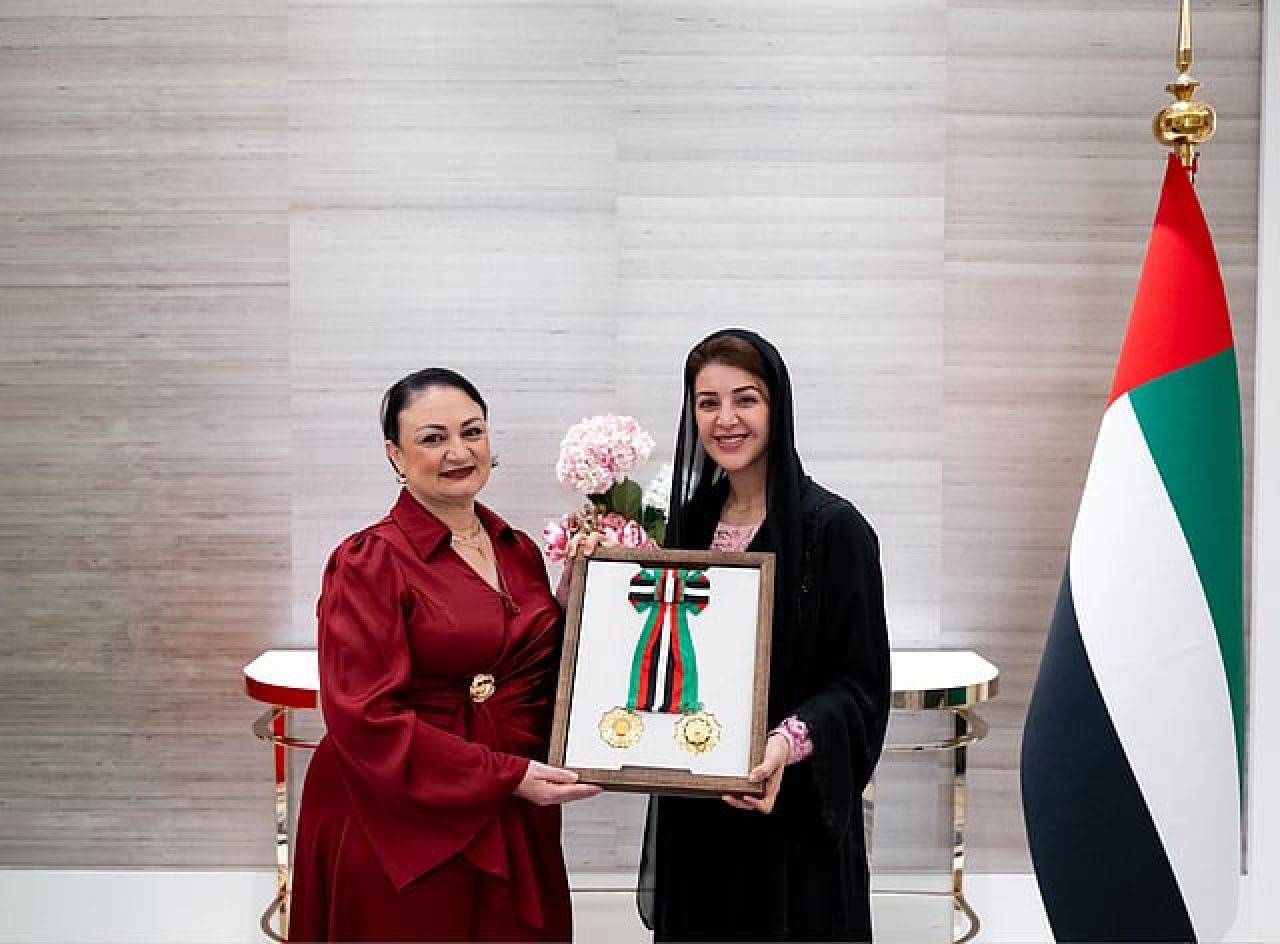 Malta ge safeerah UAE ge raees sharafuge medal dhevvaifi