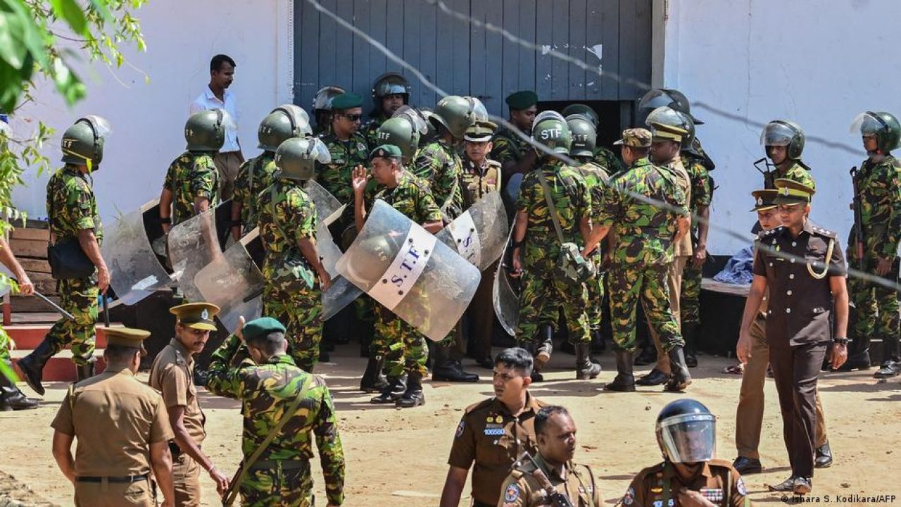 Lanka jalehggai bodu hamanujehumeh, 25 meehaku maru, 100 ahvvure gina meehun zakham!