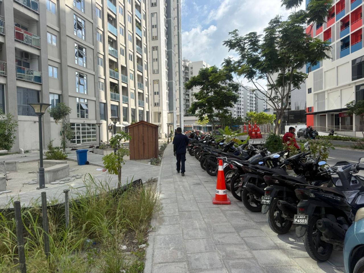 Dhuvaaru matheegai ulhandhu park nukuran fuluhun ilthimaas kohfi
