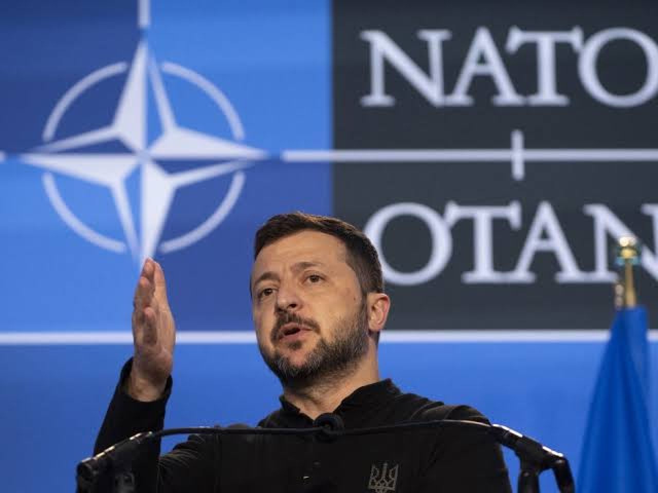 Ukraine vaguthun NATO aa gulhumah Zelensky govaalavvaifi