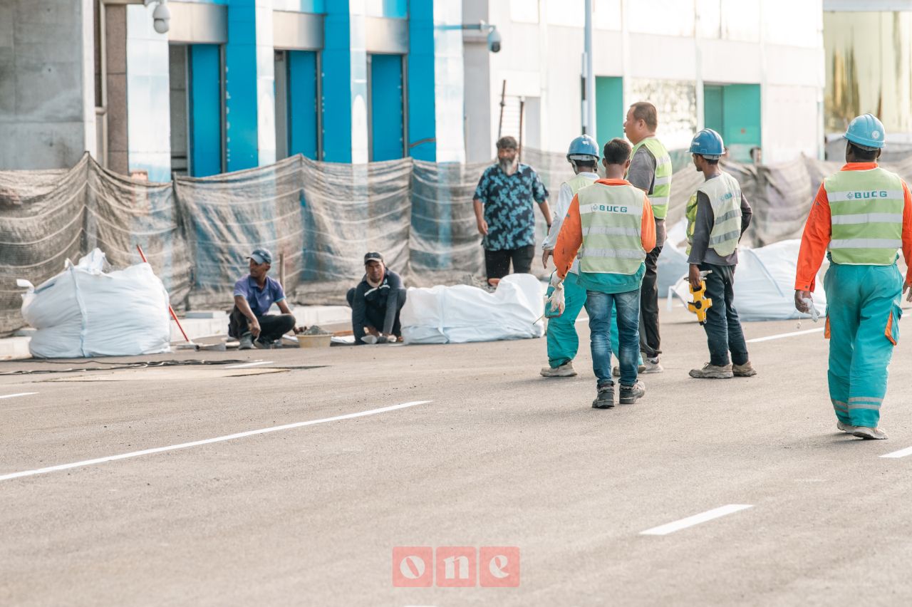 ވަން ފޮޓޯ: ބޮޑުތަކުރުފާނުމަގު ފުޅާކޮށް ތަރައްގީކުރުމުގެ މަޝްރޫއު ބާރަށް ކުރިއަށް 