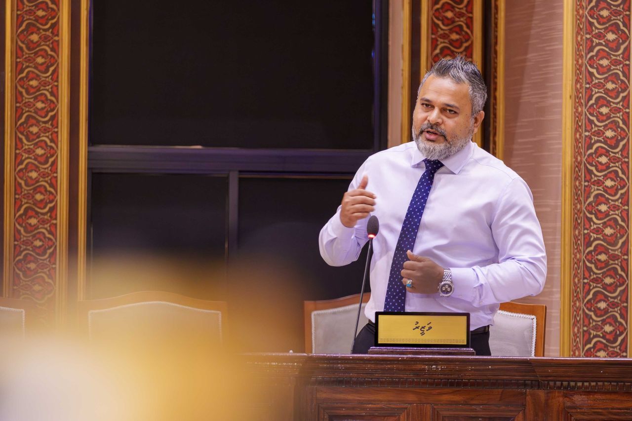 Hulhumale gai kanneli factory hadhan havaalu koffi, 18 mahun nimeyne: Minister  