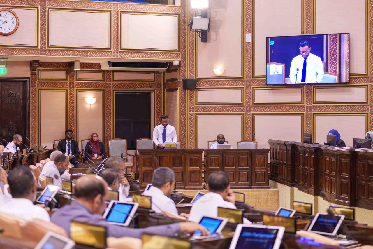 Raees ge kanboduvunthah haallu koh gunavan bill majlis in faaskoffi