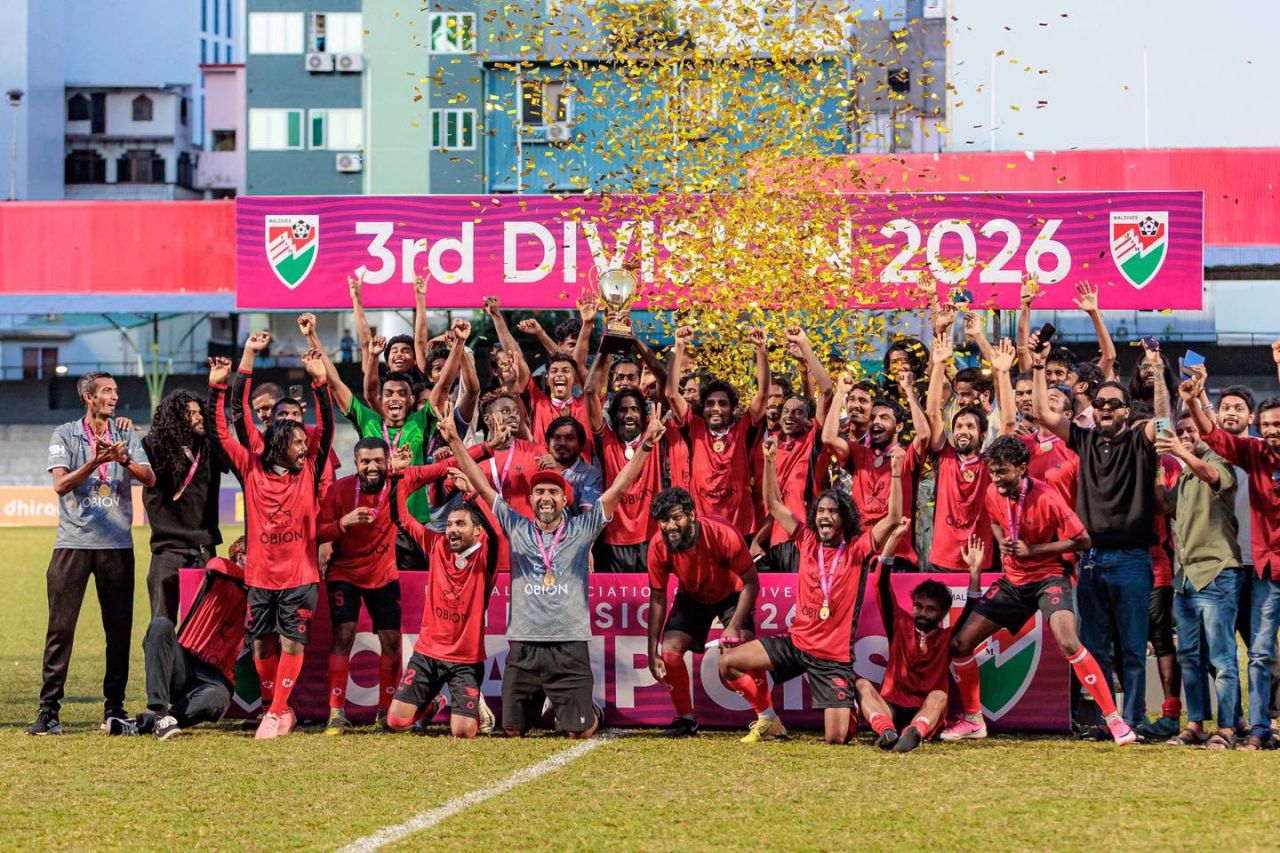 3 vana division champion kamaaeku TFT in Male' region league ah 