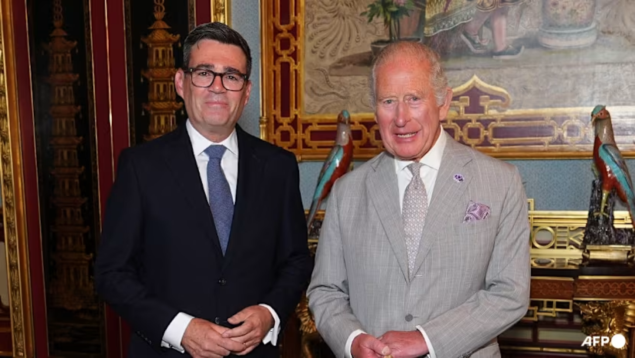 New UK PM Burnham sweeps into office with surprise Cabinet