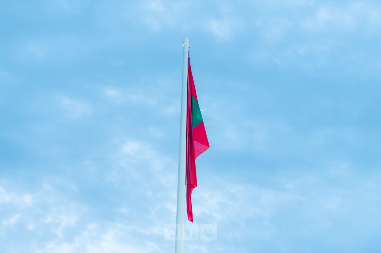 ވަން ފޮޓޯ: މިނިވަން ދުވަހުގެ ދިދަ ނެގުމުގެ ރަސްމިއްޔާތު