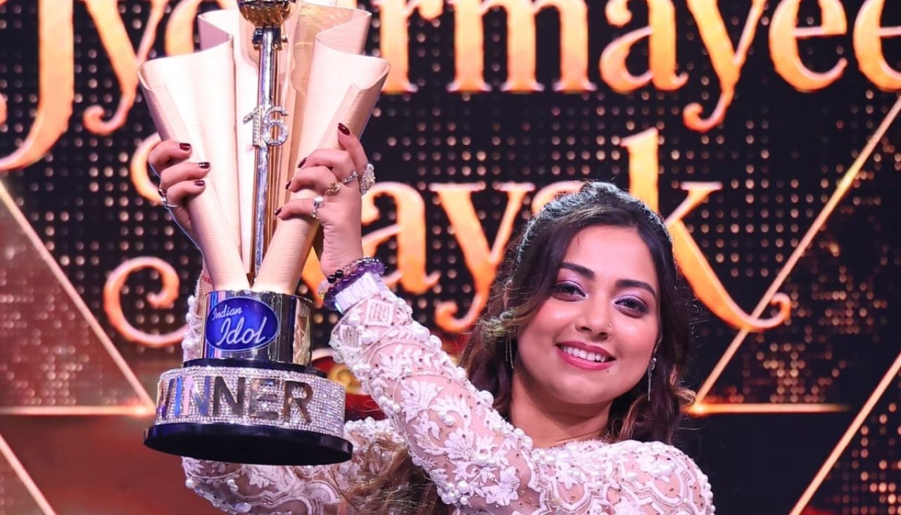 Indian Idol 16 Jyotirmayee Nayak kaamiyaabukoffi