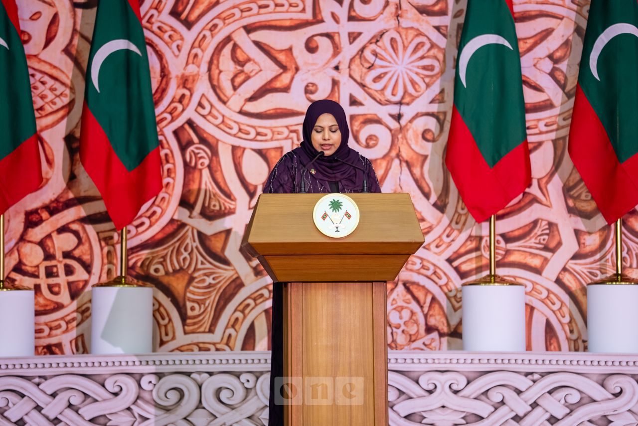 ވަން ފޮޓޯ: މިނިވަން ދުވަހުގެ ރަސްމީ ޖަލްސާ