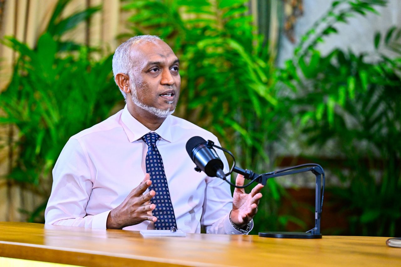 Rivethi aadhatha gellunee baege reyvumun, ekan badhalukoh aslah rujooah vaan jehey: Raees