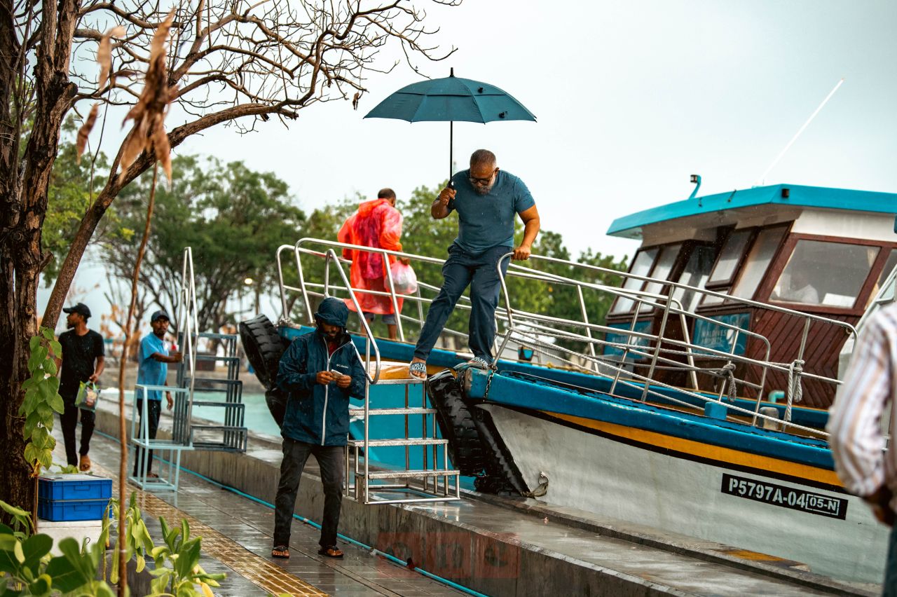ވަން ފޮޓޯ: ހުޅަނގު މޫސުމުގައި ރާއްޖެއަށް ކުރަމުންދާ ވިއްސާރަ
