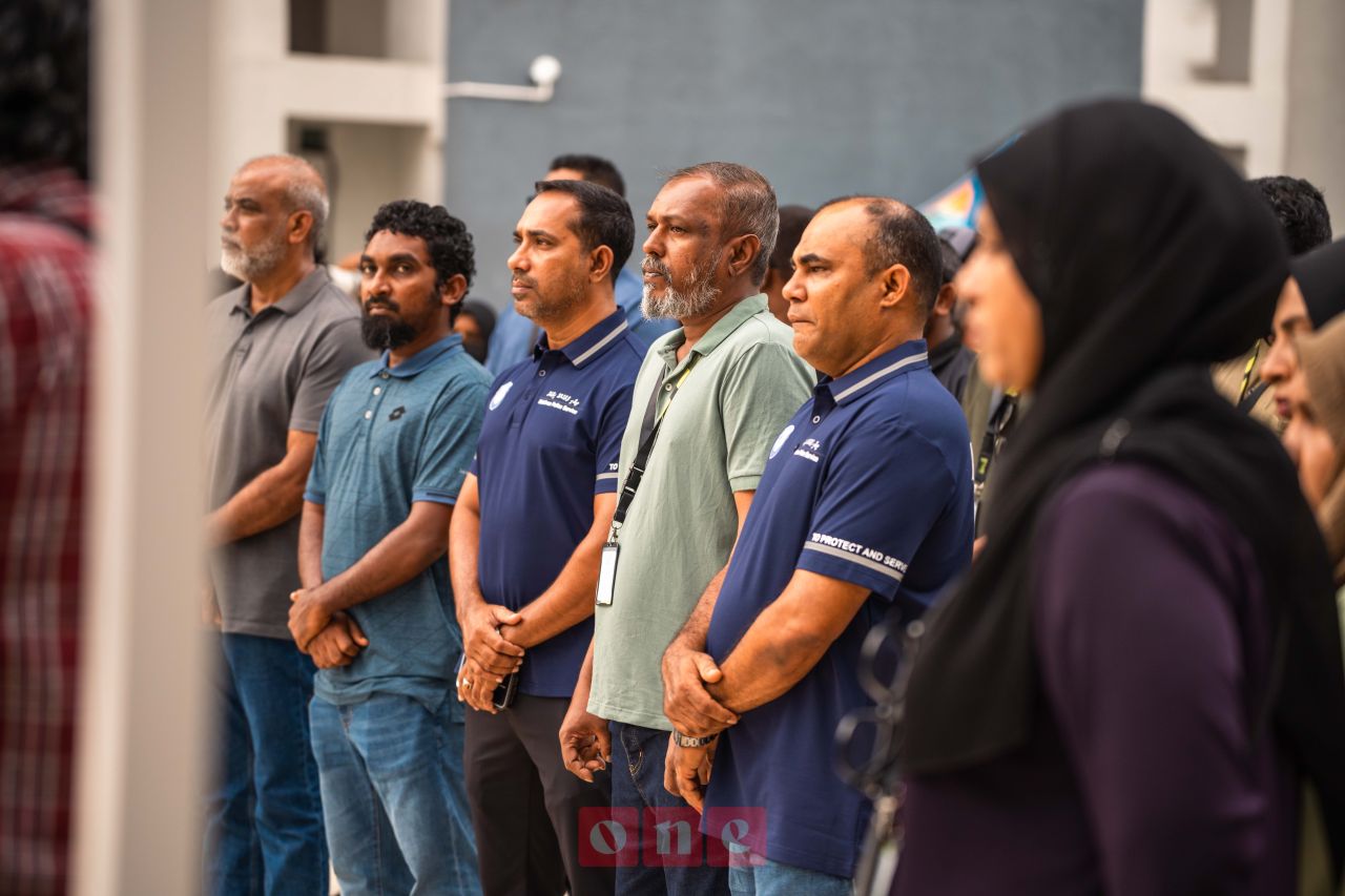 ވަން ފޮޓޯ: އެޗްޑީސީގެ 
