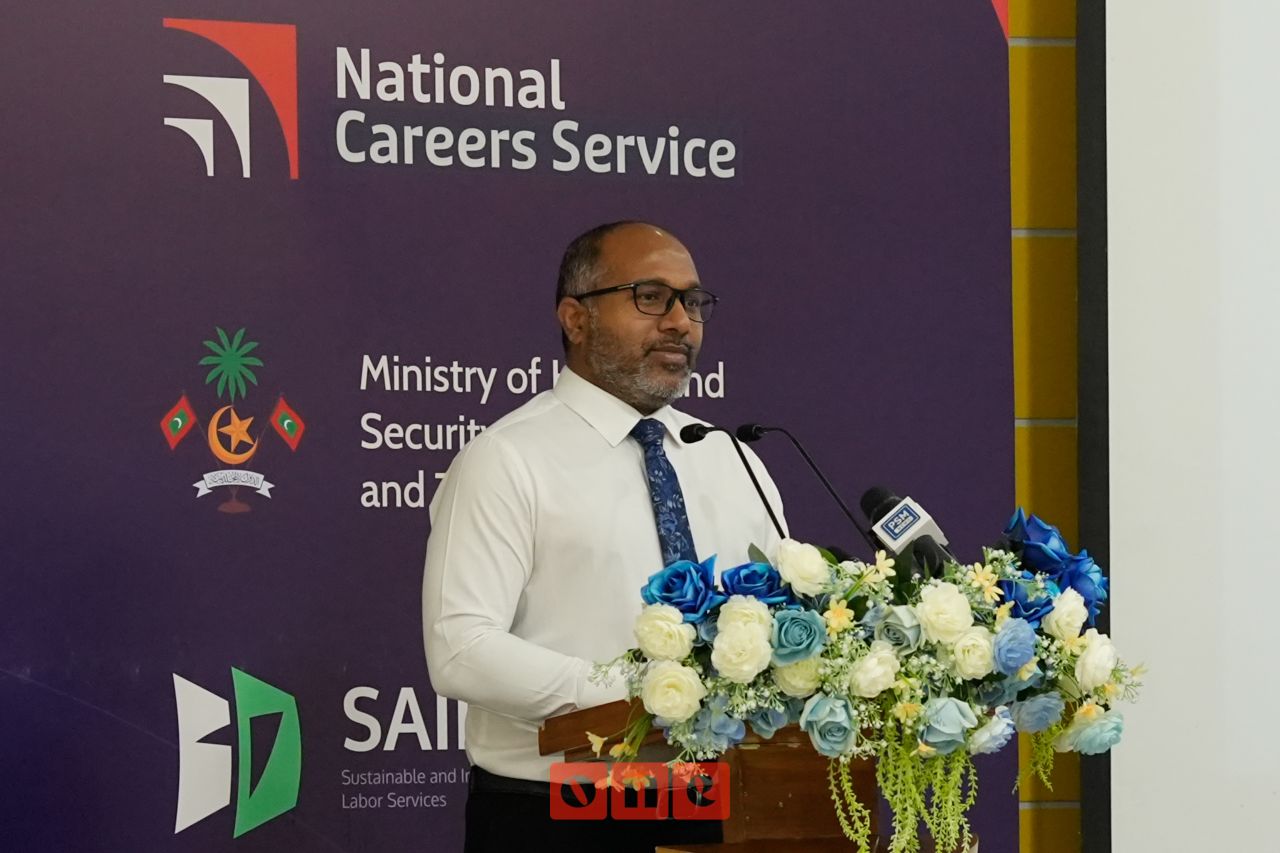 Raajjeygai demand bodu dhaairaa thakun mathee thauleemu haasilu kurun muhinmu: Ihusaan 