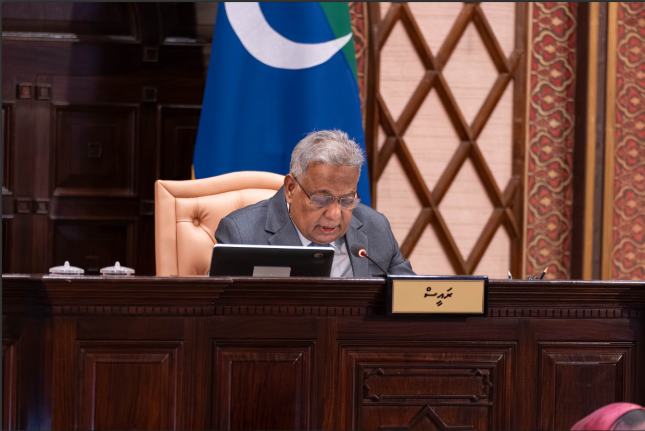 Mi dhauru nimeyiru hurihaa masakkathegge baaruverikan dhivehinnah libeyne: Saleem