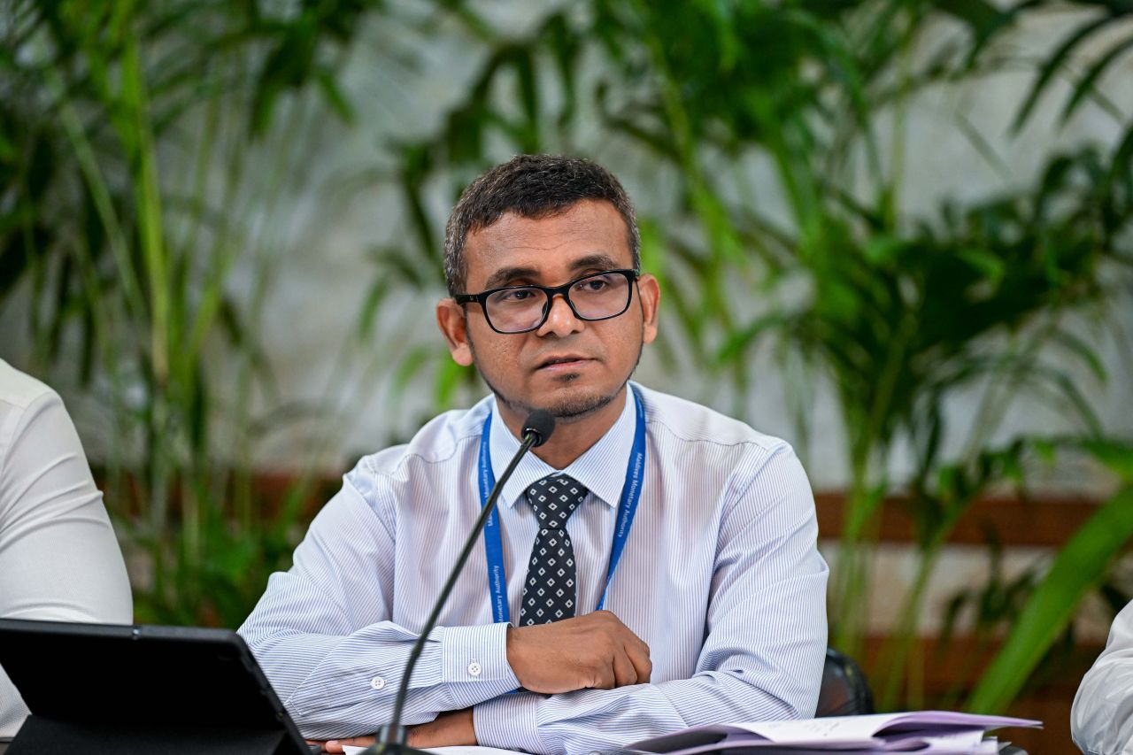2030 annairu hurihaa muaamalaatheh dhivehi rufiyaa ah badhalu kuranee