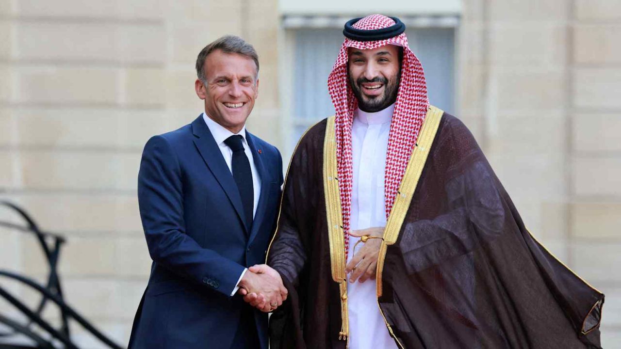 France gai theme park thakeh hadhan Saudi inn 7 Billion dollar invest kuranee