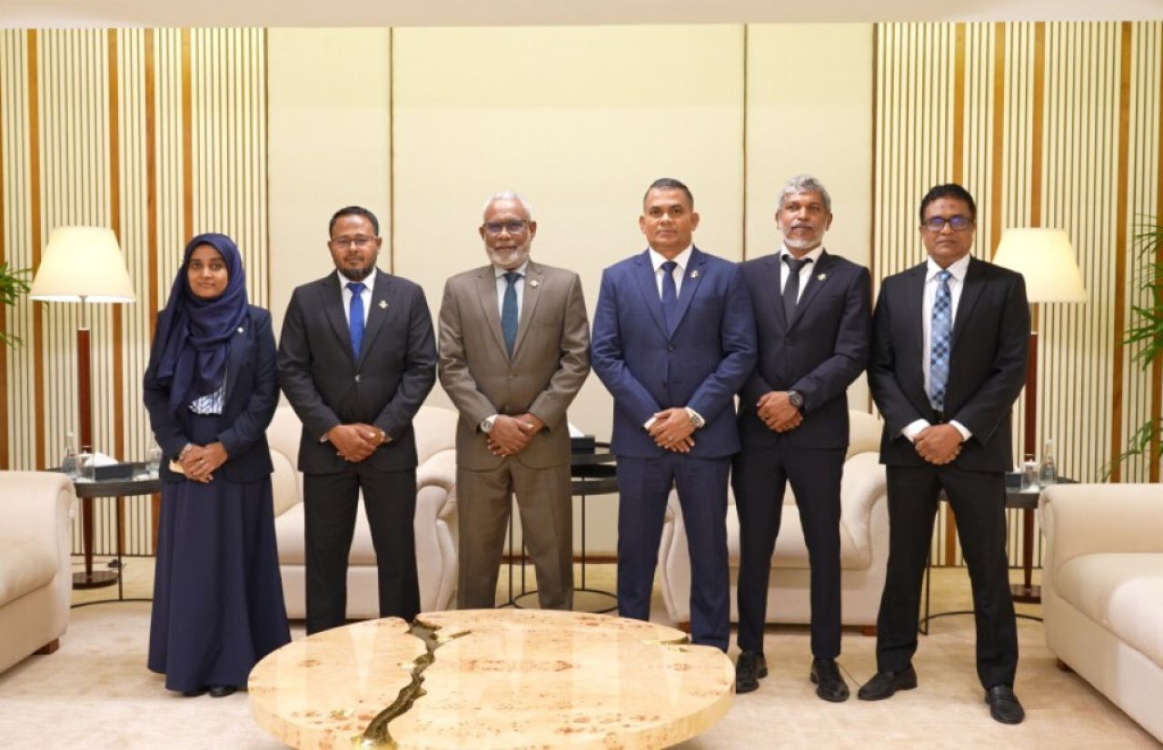 Majilis Raees Abdulraheem Cambodia ah furaa vadaigenfi