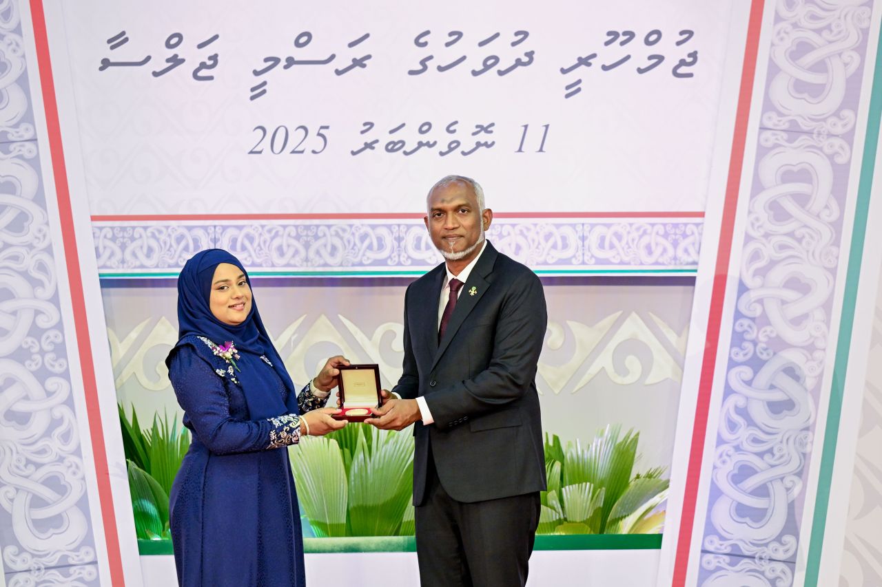 Mathee dharaja hoadhaa faraaiy thakah dhey haassa inaamah nan hushaelhumuge muhdhathu hoama dhuvahu hamavaane
