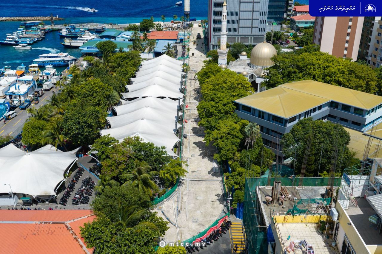 ވަން ފޮޓޯ: އަމީނީމަގުގެ މަރާމާތުގެ މަސައްކަތް