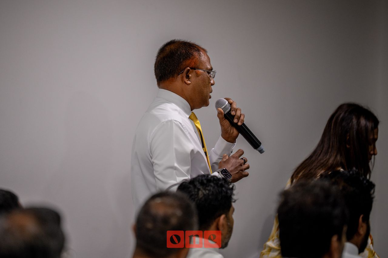 ވަން ފޮޓޯ: އެމްޑީޕީގެ ގައުމީ މަޖިލިސް ބައްދަލުވުން 