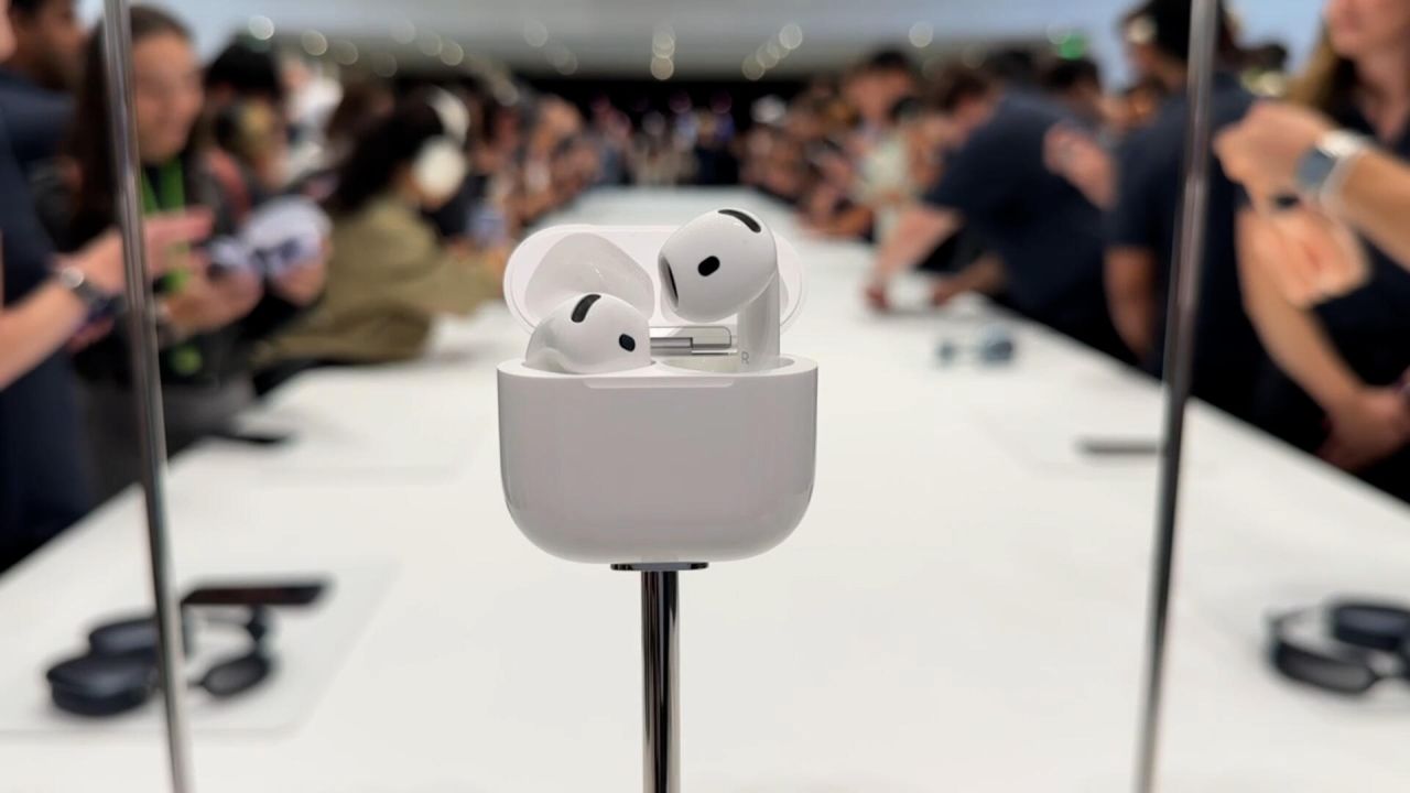 Noise cancellation aai eku Apple in AirPods 5 tha’aaraf kohffi 