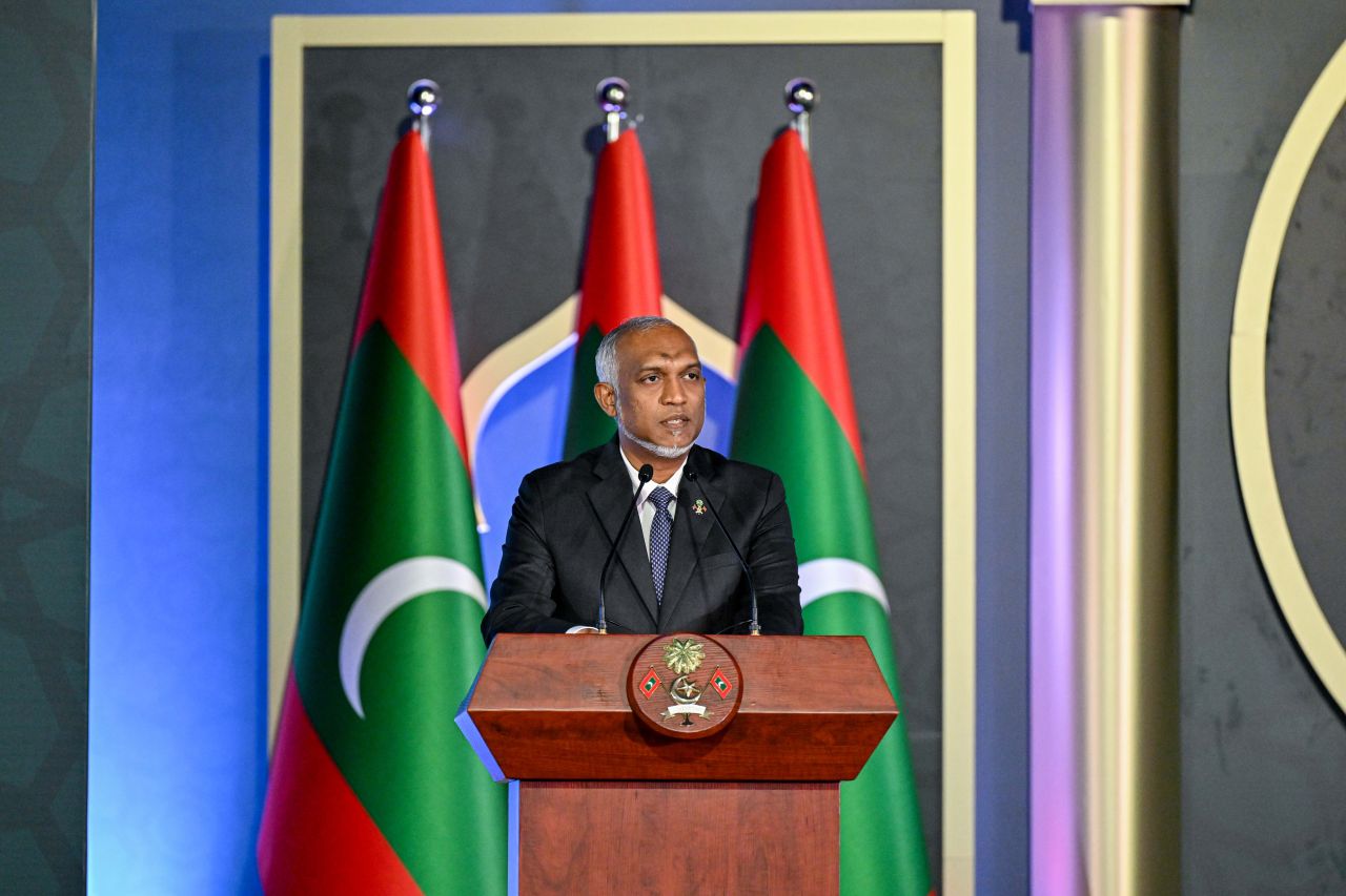 Raajje abadhuves kuriah dhaanee Islam dheenuge roohaanee rakkaatherikamaaeku: Raees