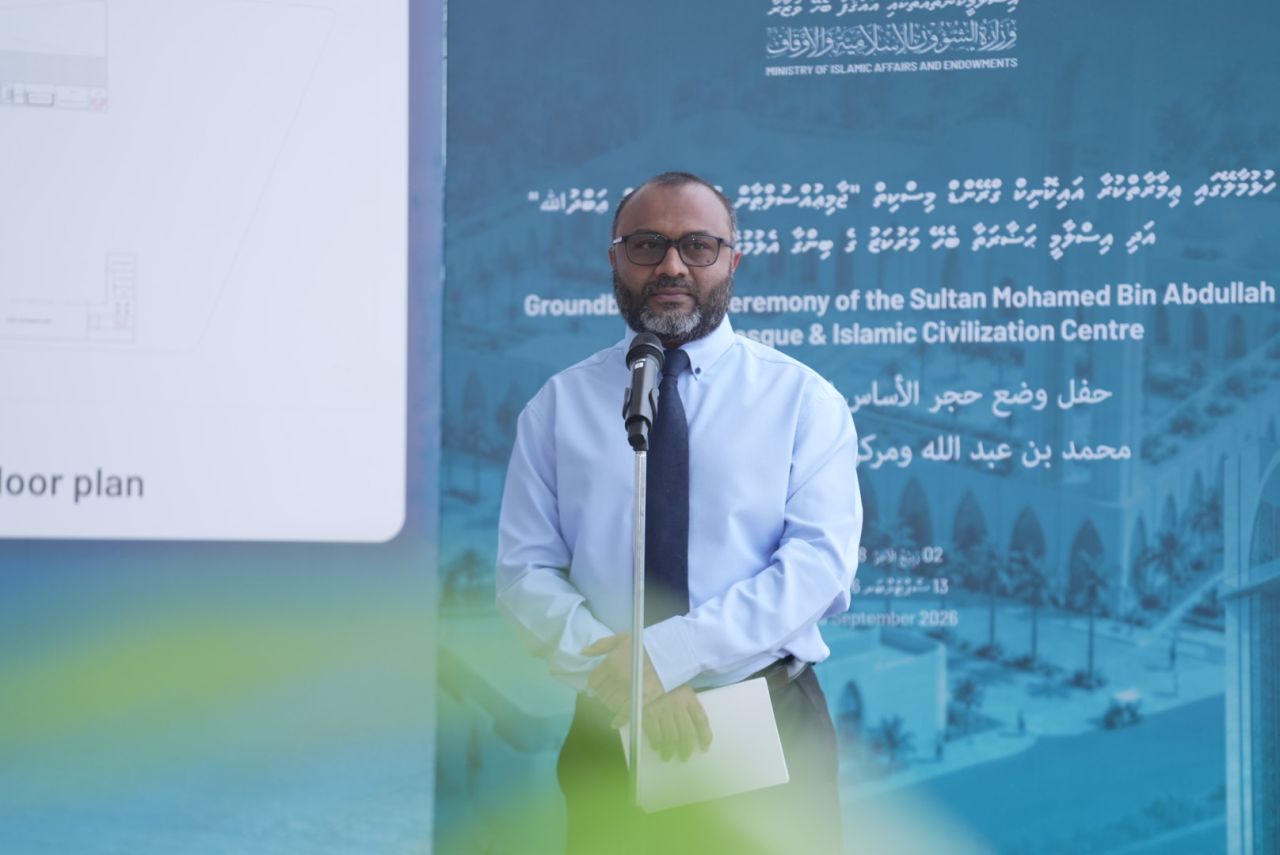 ވަން ފޮޓޯ: ރާއްޖޭގެ އެންމެ ބޮޑު މިސްކިތުގެ ބިންގާ އެޅުން