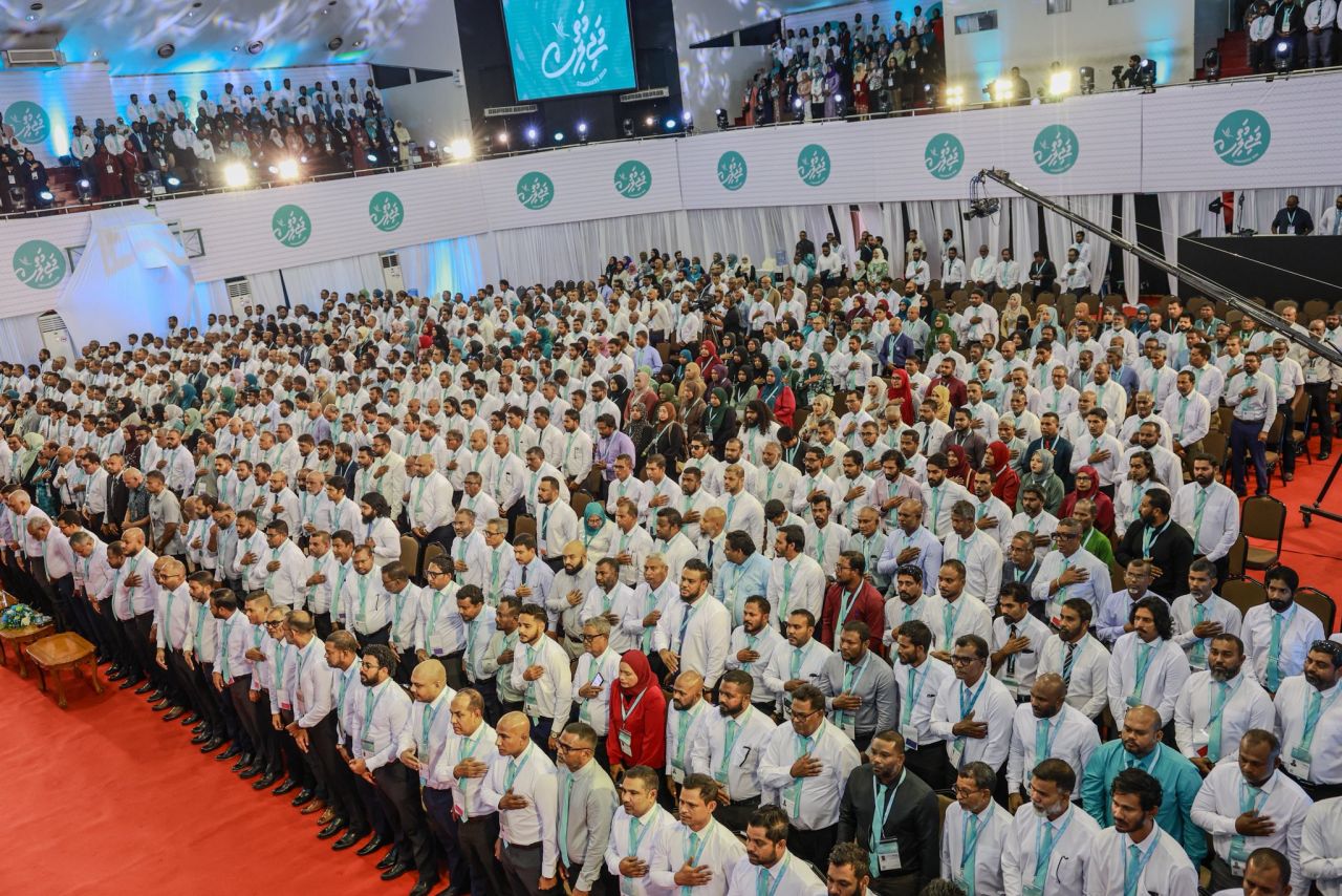 PNC ge congress fashaifi, Raees irushaadhu dhevvee baibainuvumah 