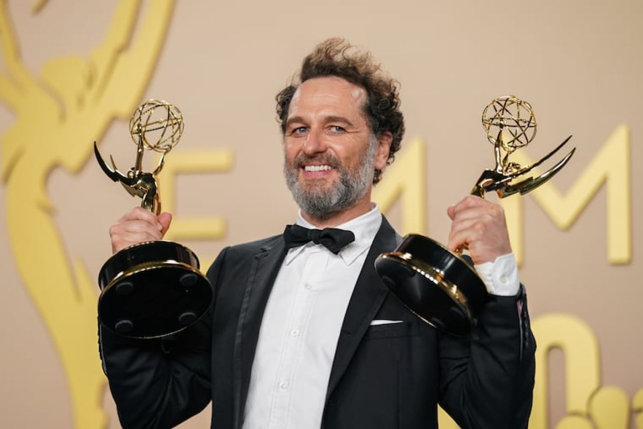 Emmy Awards ge record muguraalai, Widows Bay ah 14 award