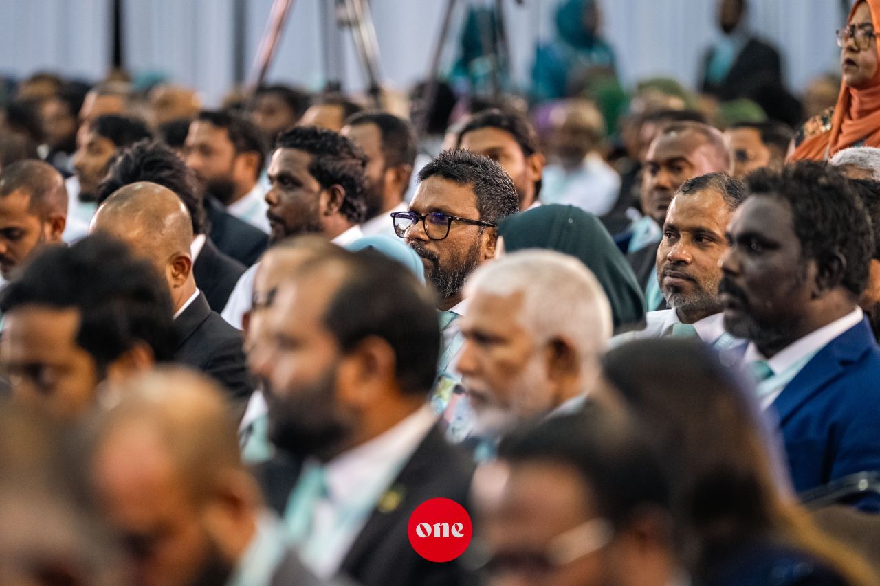 ވަން ފޮޓޯ: ޕީއެންސީ ކޮންގްރެސް ނިންމުމުގެ ރަސްމިއްޔާތު