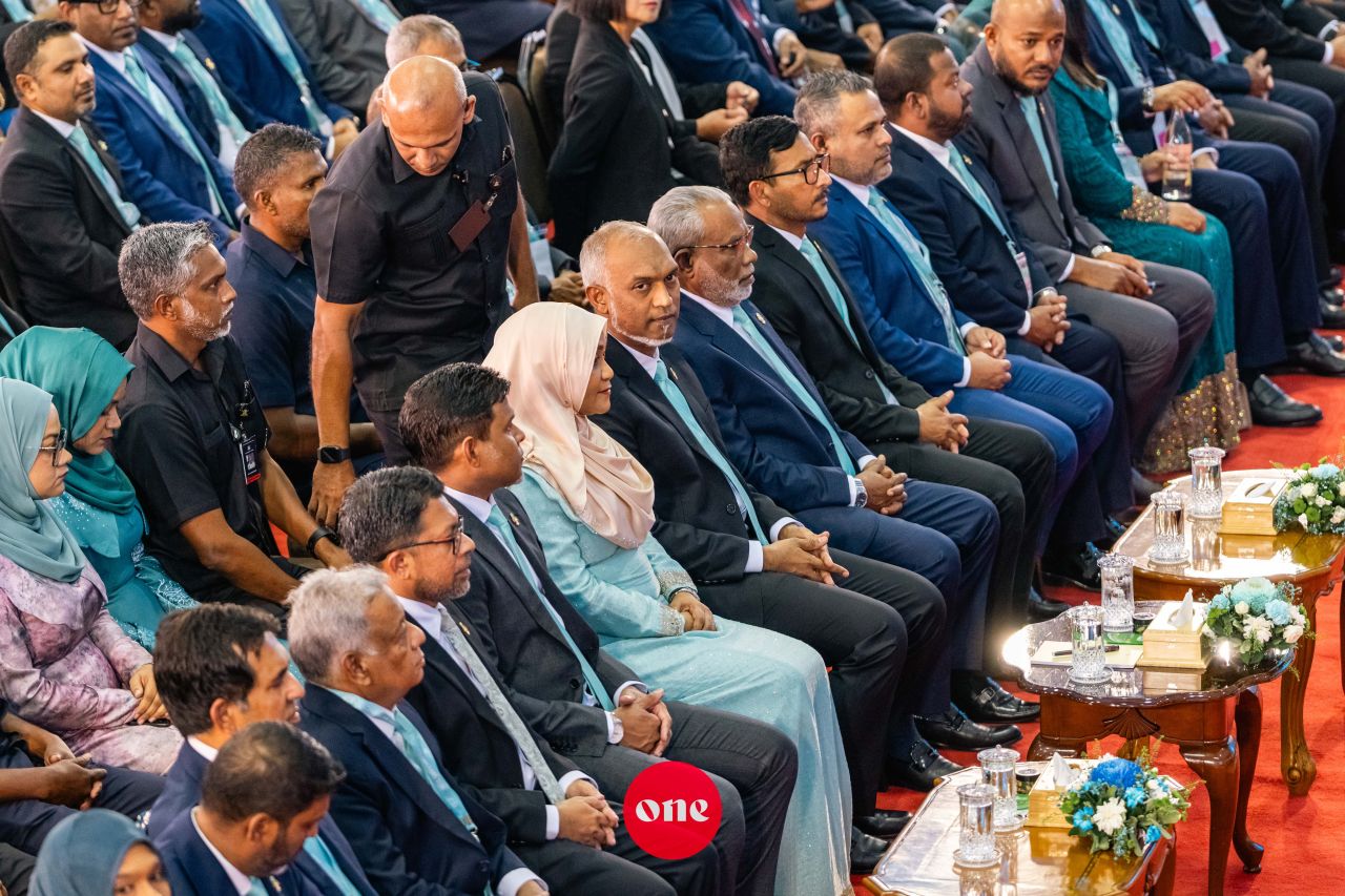 ވަން ފޮޓޯ: ޕީއެންސީ ކޮންގްރެސް ނިންމުމުގެ ރަސްމިއްޔާތު