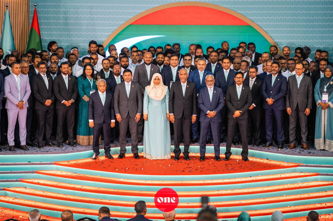 ވަން ފޮޓޯ: ޕީއެންސީ ކޮންގްރެސް ނިންމުމުގެ ރަސްމިއްޔާތު